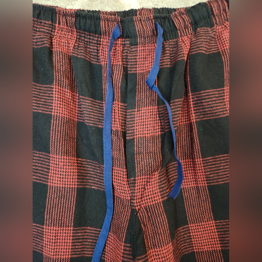 Plaid Red and Black Flannel Men's Small Pajama Lounge Pants Cotton Blend - Picture 3 of 8